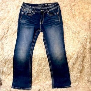 Miss Me Chloe Size 33 Bootcut Mid rise. New w/o tags.  Beautiful sequins!